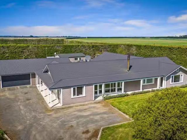 House for sale in Canterbury