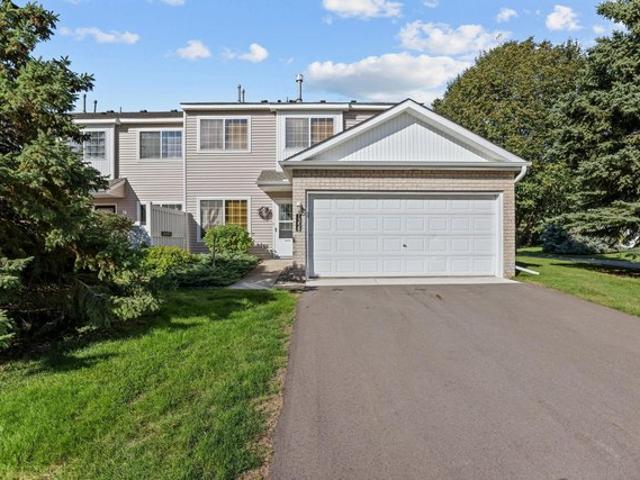 Townhouse for sale in Shakopee, Minnesota