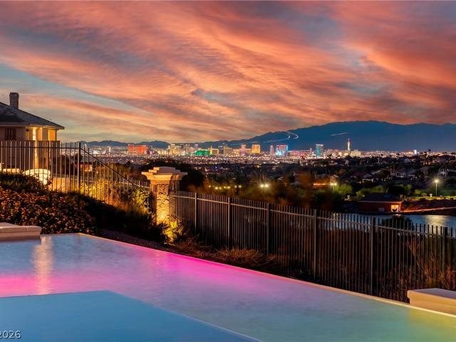 House for sale in Nevada