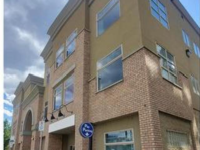 Commercial for rent in Winfield, British Columbia