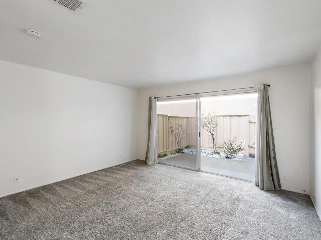 Townhouse for sale in San Mateo, California