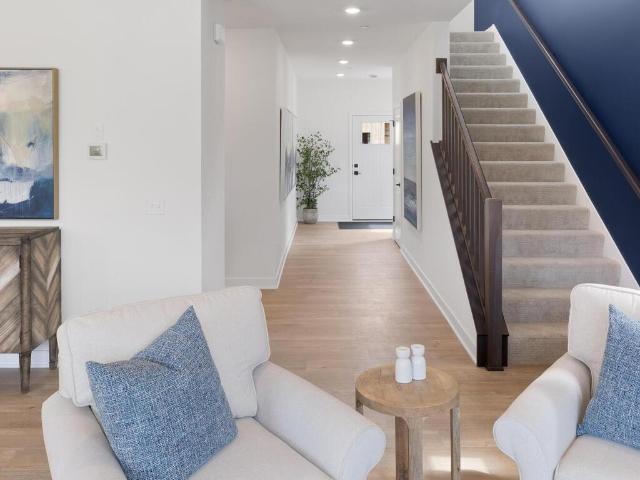 Townhouse for sale in Apple Valley