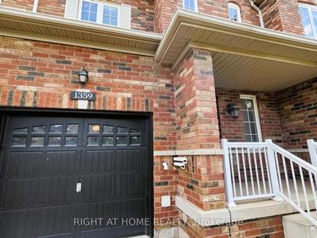 House for sale in Oakville, Ontario
