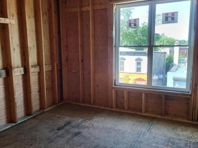 Townhouse for sale in Camden, New Jersey