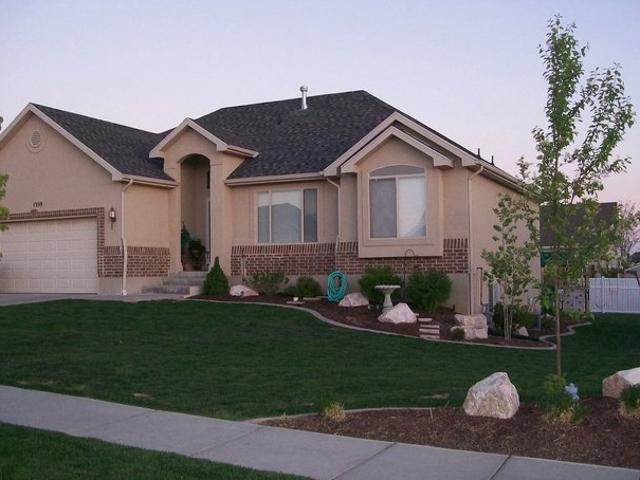 House for sale in Syracuse, Utah