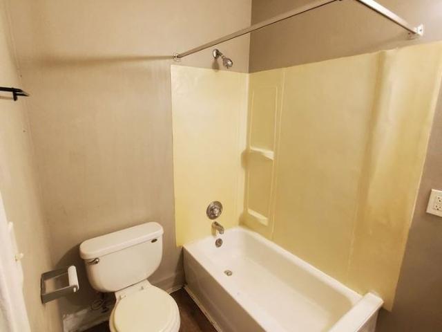 Apartment for rent in Waukesha, Wisconsin