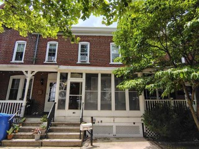Townhouse for sale in Florence, New Jersey