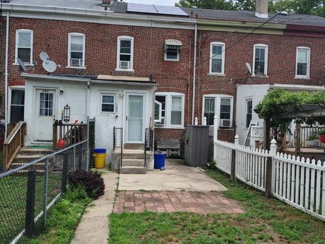 Townhouse for sale in Florence, New Jersey
