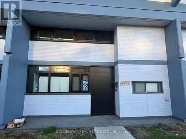 Condo for rent in Woburn, Ontario