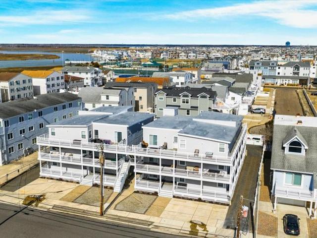 Condo for sale in Sea Isle City, Cape May County