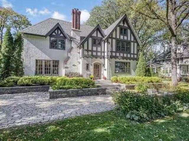 House for sale in East St. Paul, Manitoba