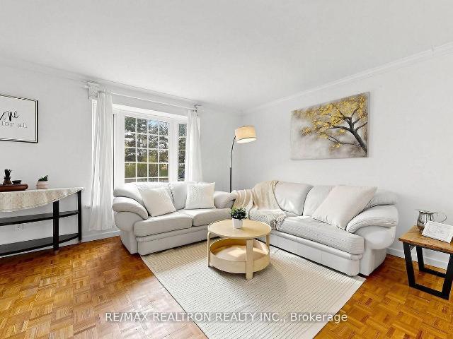 Townhouse for sale in Woburn, Ontario