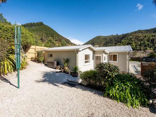 House for sale in Cable Bay, Nelson Bays