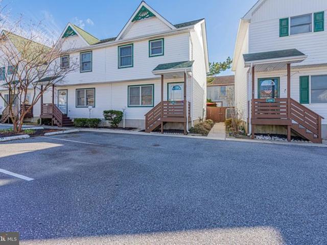 Townhouse for sale in Ocean City, Maryland