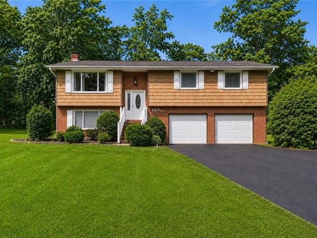 House for sale in Saxonburg, Pennsylvania