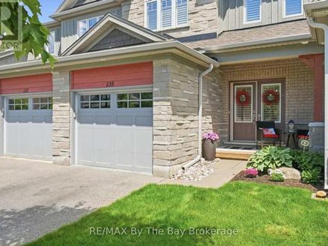 Townhouse for sale in Collingwood, Ontario