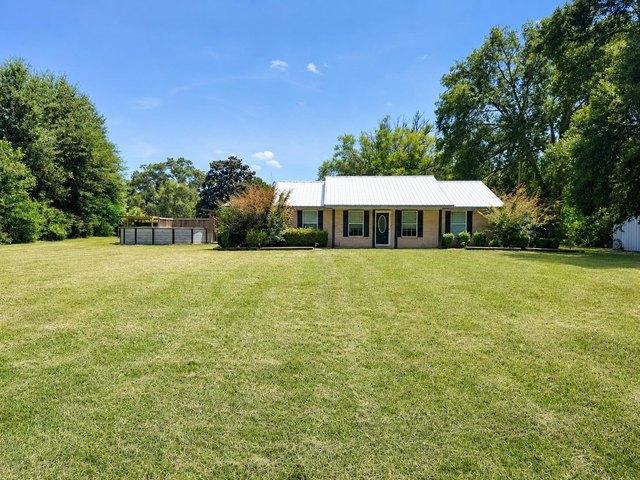 House for sale in Newton, Texas