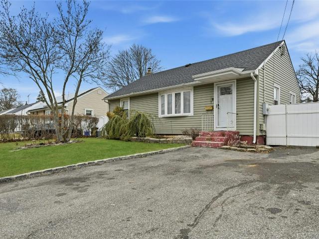 House for sale in Babylon, New York