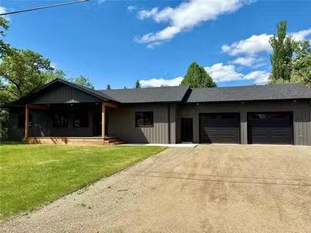 House for sale in Souris, Manitoba