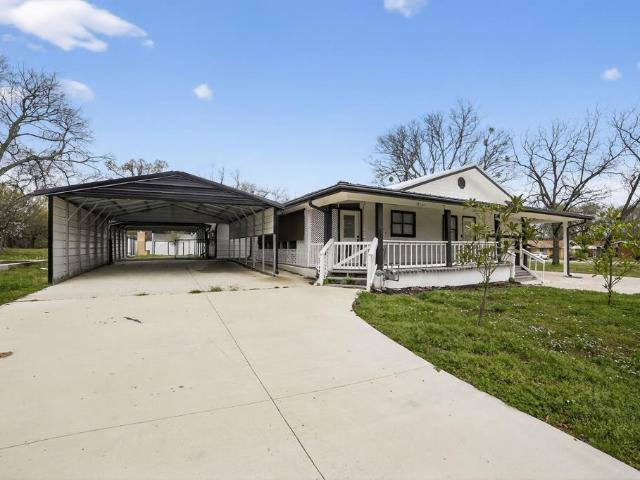 House for sale in Wood, Texas