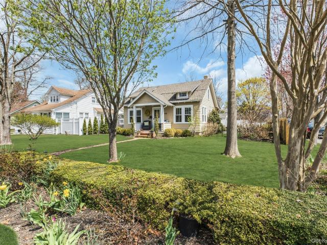 Property for sale in Bohemia, New York
