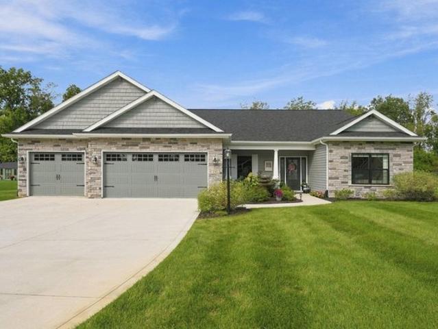 House for sale in Angola, Steuben County
