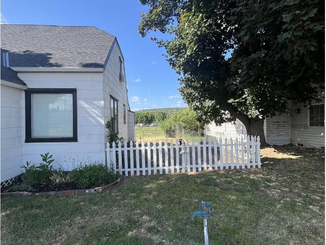 House for sale in Goldendale, Washington