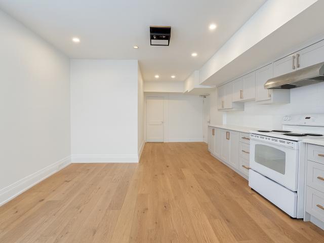 Apartment for rent in Woburn, Ontario