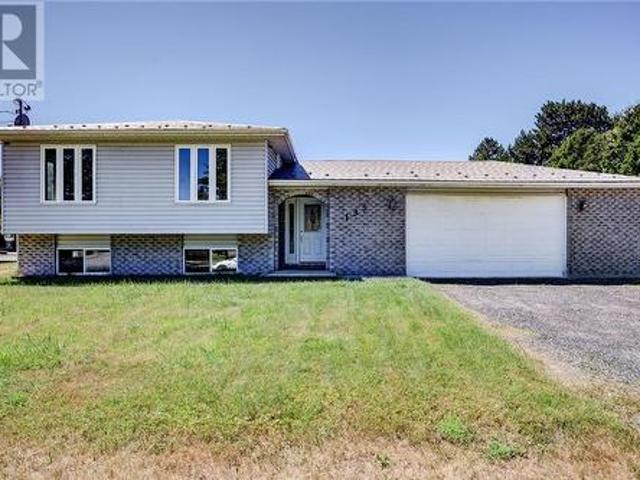 House for sale in Wanup, Ontario