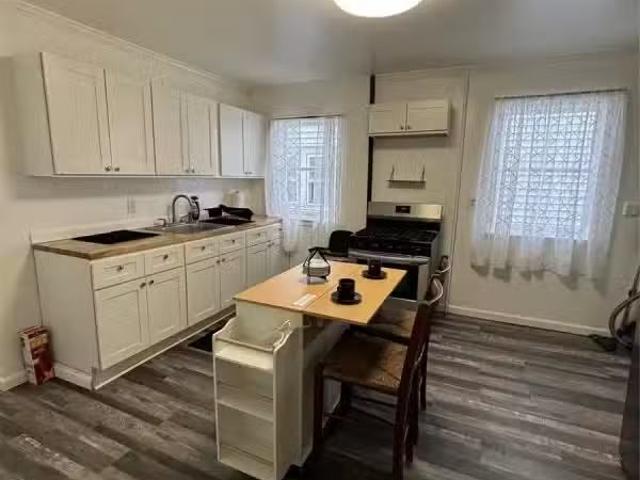House for rent in Troy