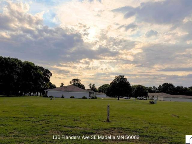 Land for sale in Madelia, Minnesota