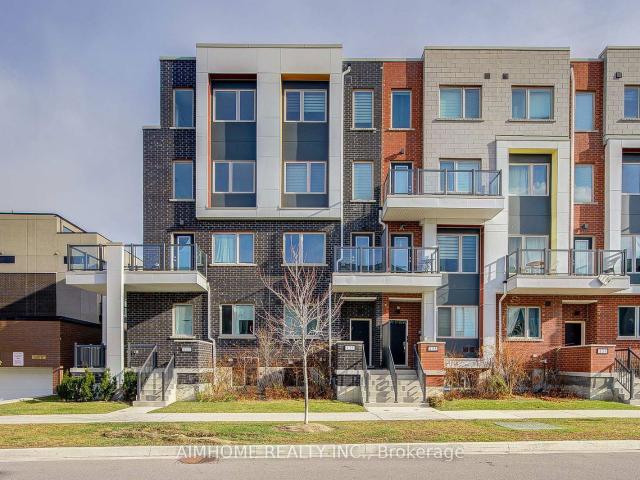 Townhouse for sale in Woburn, Ontario