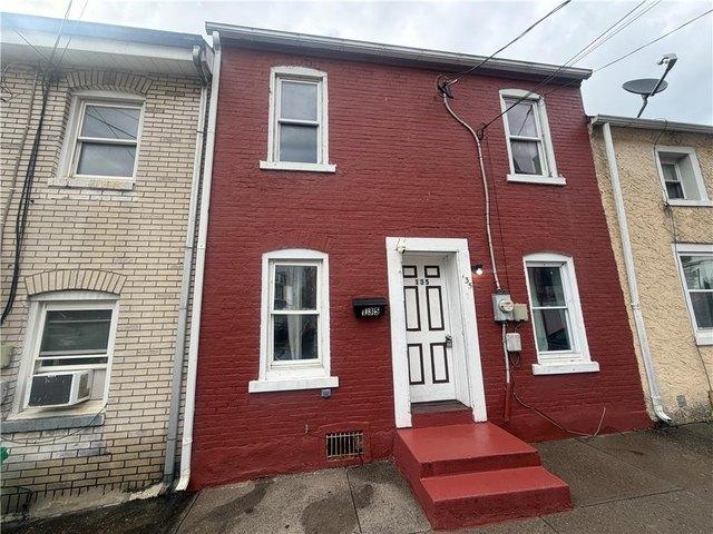 Townhouse for sale in Lehigh, Pennsylvania