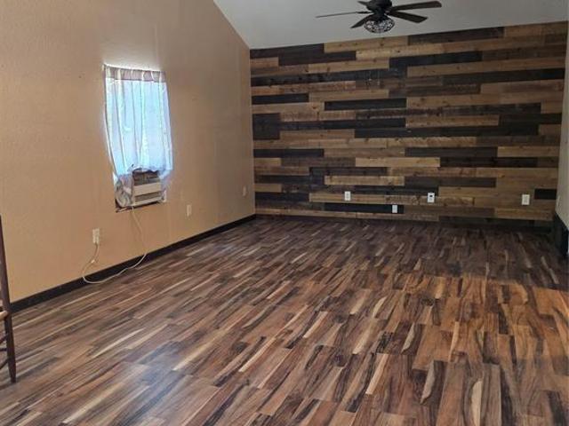 House for sale in Whitney, Texas