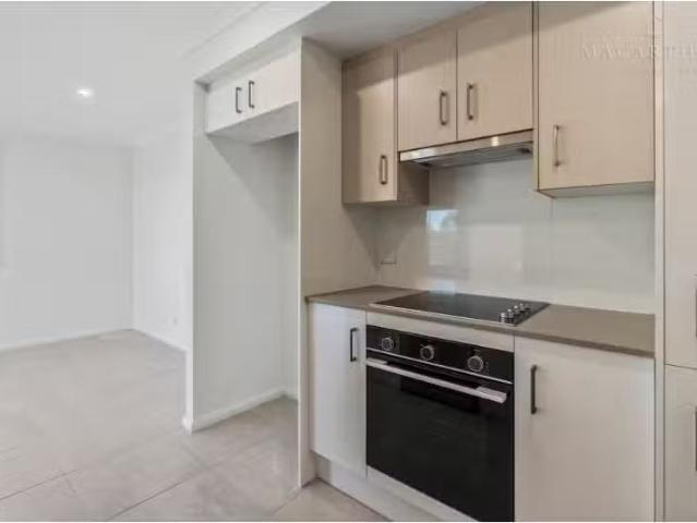 Condo for rent in Boorooma, Wagga Wagga City Council