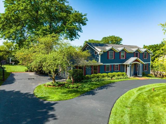 House for sale in Lake Barrington, Lake County