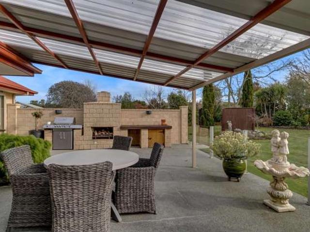 Property for sale in Sefton, Canterbury