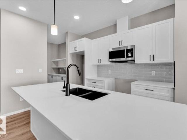 House for sale in Spruce Grove, Alberta