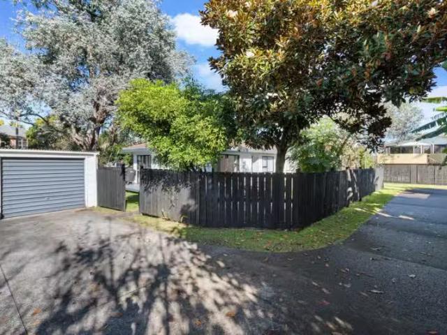 House for sale in Papakura