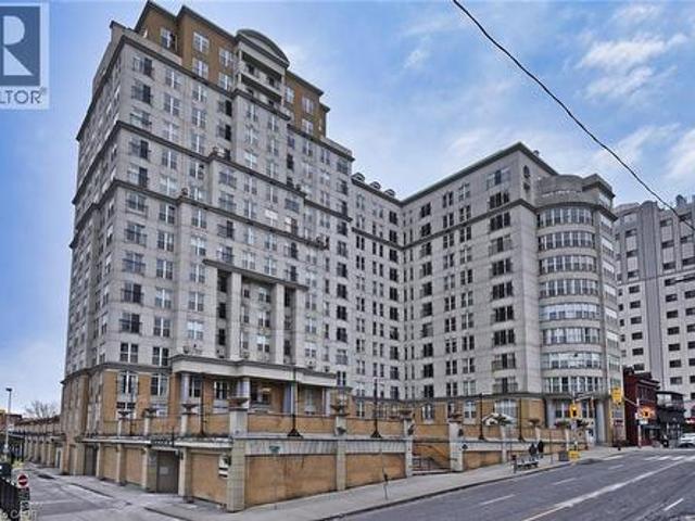 Condo for sale in Ancaster, Ontario