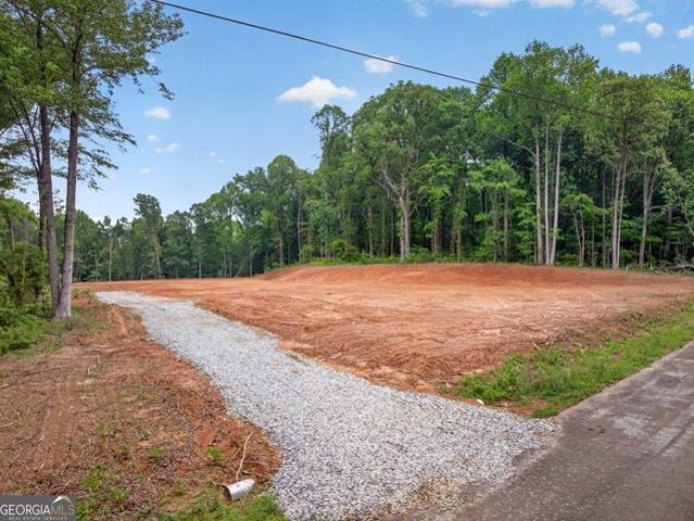 Land for sale in Gillsville, Banks County
