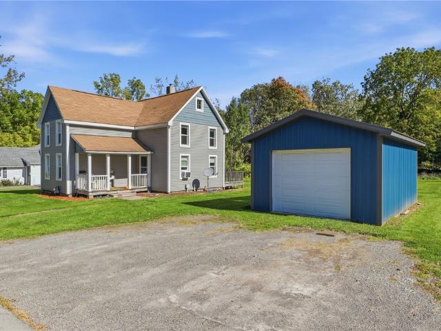 House for sale in Village of Albion, Town of Albion