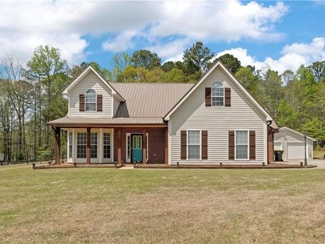 House for sale in Sharpsburg, Georgia
