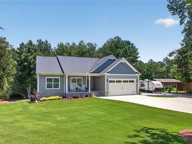 House for sale in West Union, South Carolina