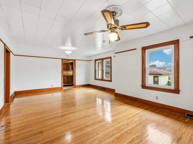 House for sale in Carlisle, Warren County