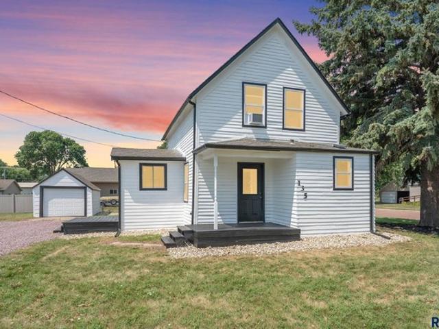 House for sale in Tea, South Dakota