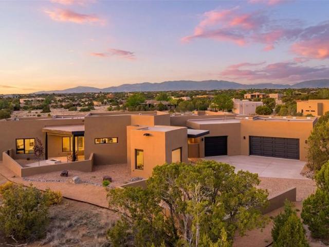 House for sale in Santa Fe, New Mexico