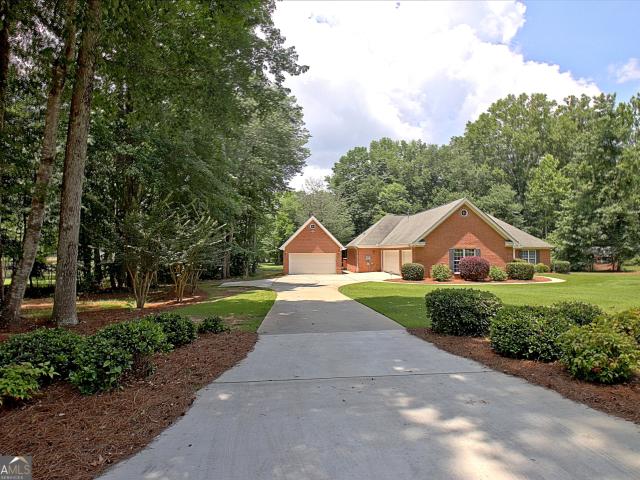 House for sale in Tyrone, Georgia