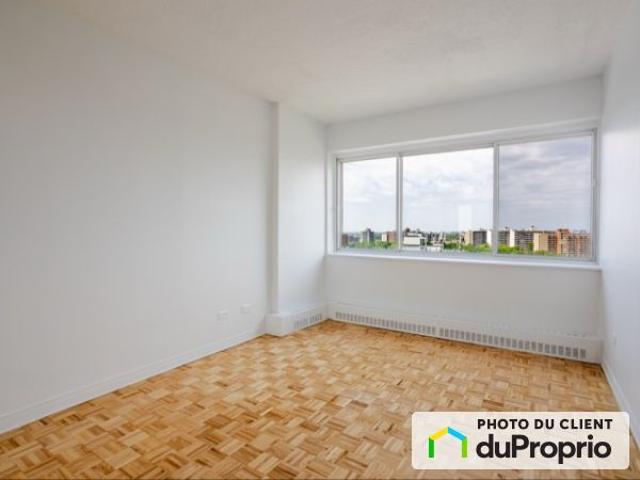 Apartment for rent in Saint-Laurent, Montréal