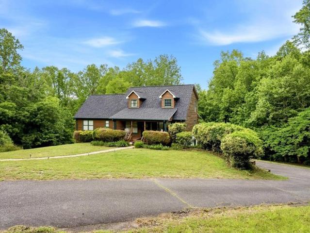 House for sale in Campobello, South Carolina